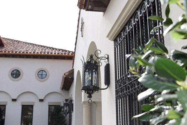 solara-custom-classic-steel-outdoor-lighting-patio-malaga