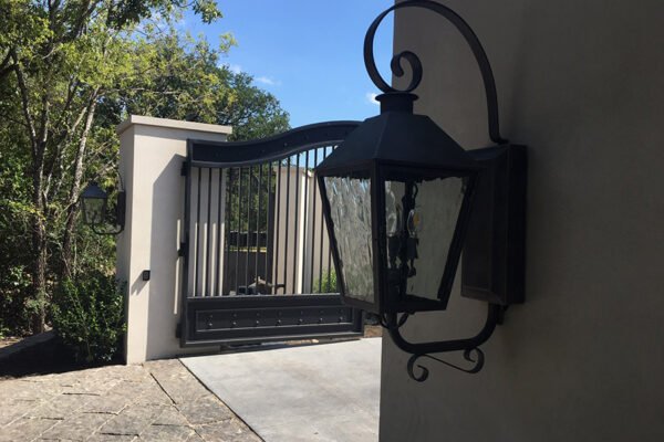 solara-custom-classic-steel-outdoor-lighting-entrance-mardi-gras