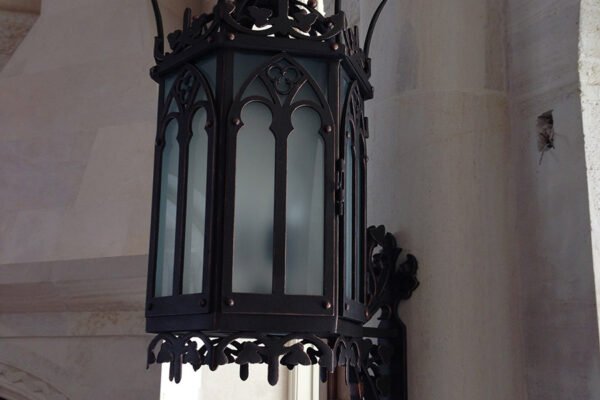 solara-custom-classic-steel-outdoor-lighting-capilla