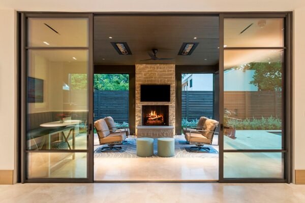 Tom-Diebel-Winston-Residence-Lufkin-TX-Harlequin-LP100-Door-5