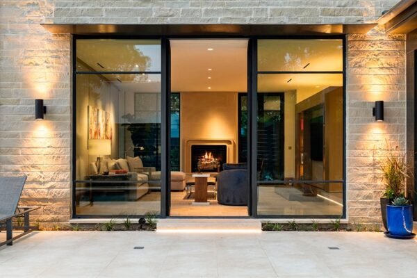 Tom-Diebel-Winston-Residence-Lufkin-TX-Harlequin-LP100-Door-8